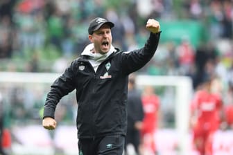 Werder-Trainer Ole Werner jubelt (Archivfoto): Für den Coach und seine Mannschaft war es ein intensives Jahr in der Bundesliga.