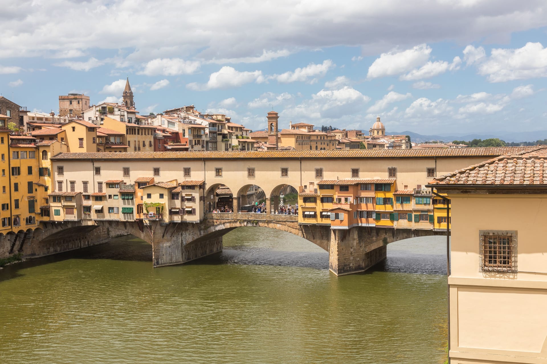 Ponte Vecchio in Florenz: Die italienische Stadt ist bei Touristen sehr beliebt.