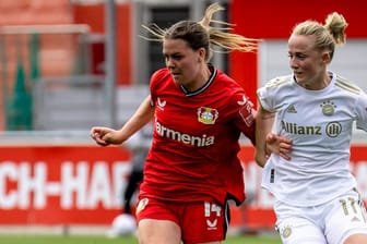 Juliane Wirtz (l.) und Lea Schüller: Die beiden treffen auch in der kommenden Saison aufeinander.
