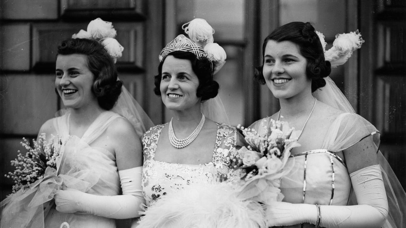 Rosemary Kennedy (r.) mit Mutter Rose und Schwester Kathleen: An der jungen Frau wurde eine Lobotomie durchgeführt.
