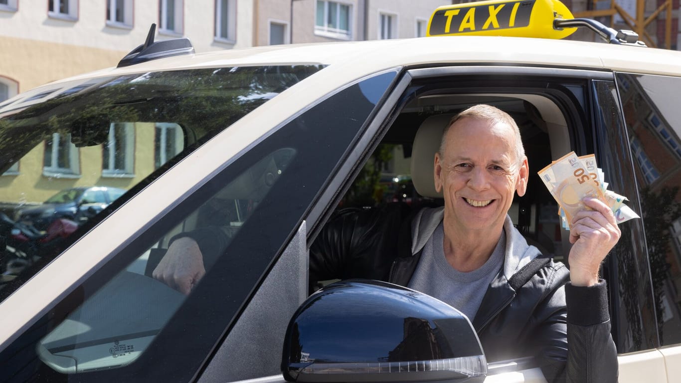 Thomas Hackenberg: Er geht mit dem "Quiz Taxi" wieder bei KabelEins auf Sendung.