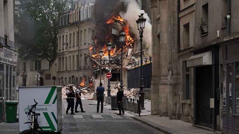 Eingestürztes Gebäude nach einer Gasexplosion in Paris: Mehrere Menschen wurden verletzt.