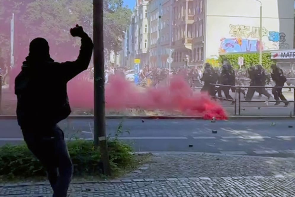 Eskalation bei Protesten in Leipzig