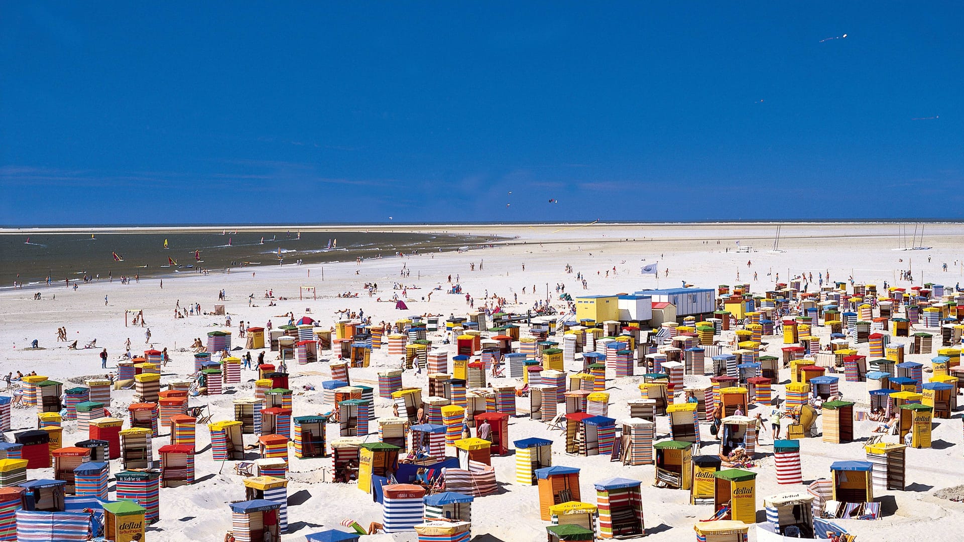 Sommer auf der ostfriesischen Insel Borkum: Zum Ende der Woche könnten die Temperaturen zum ersten Mal in diesem Jahr auf über 30 Grad steigen.