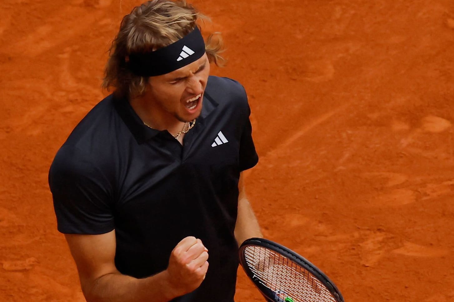 Alexander Zverev jubelt: Im Viertelfinale der French Open hatte er eine knifflige Aufgabe zu lösen.