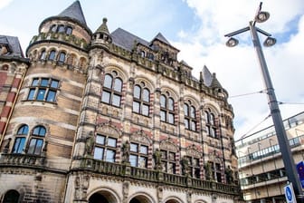 Das historische Gebäude des Bremer Landgerichts (Archivbild): Ein erstes Urteil wurde gesprochen.