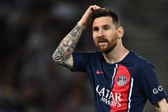 Lionel Messi: Der Weltmeister wird weiterhin mit seinem Ex-Klub Barcelona in Verbindung gebracht.