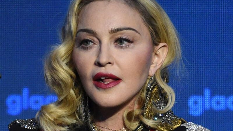 Madonna: Der Weltstar hat seine Welttournee nach einer schweren Infektion verschoben.