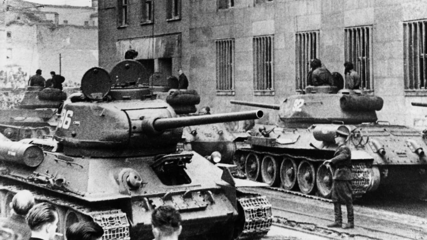 1953: Mit Gewalt unterdrückten DDR und Sowjetunion den Aufstand.