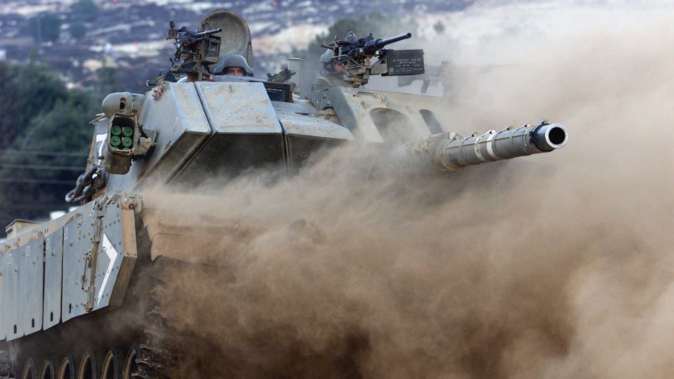 Israelischer Merkava-Panzer (Archivbild): An welches europäische Land die Panzer geliefert werden sollen, ist ein Geheimnis.