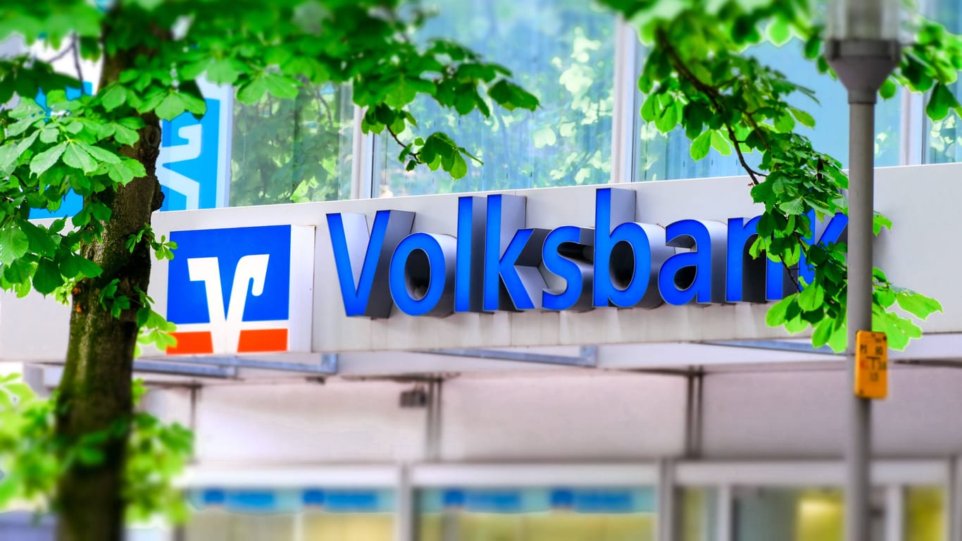 Volksbank-Logo (Symbolbild): Jede vierte Bank bietet Sparern keine Zinsen auf Tagesgeld.