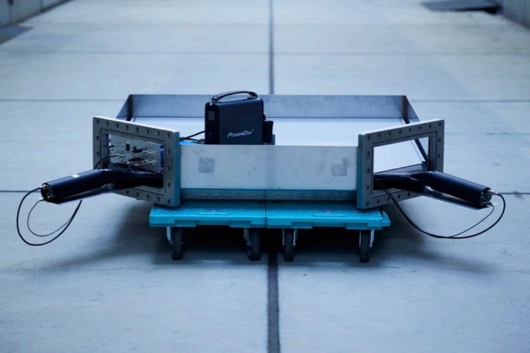 Bodenstation eines Testsystems per Myonen: Forscher haben damit drahtlos Signale an einen Empfänger gesendet.