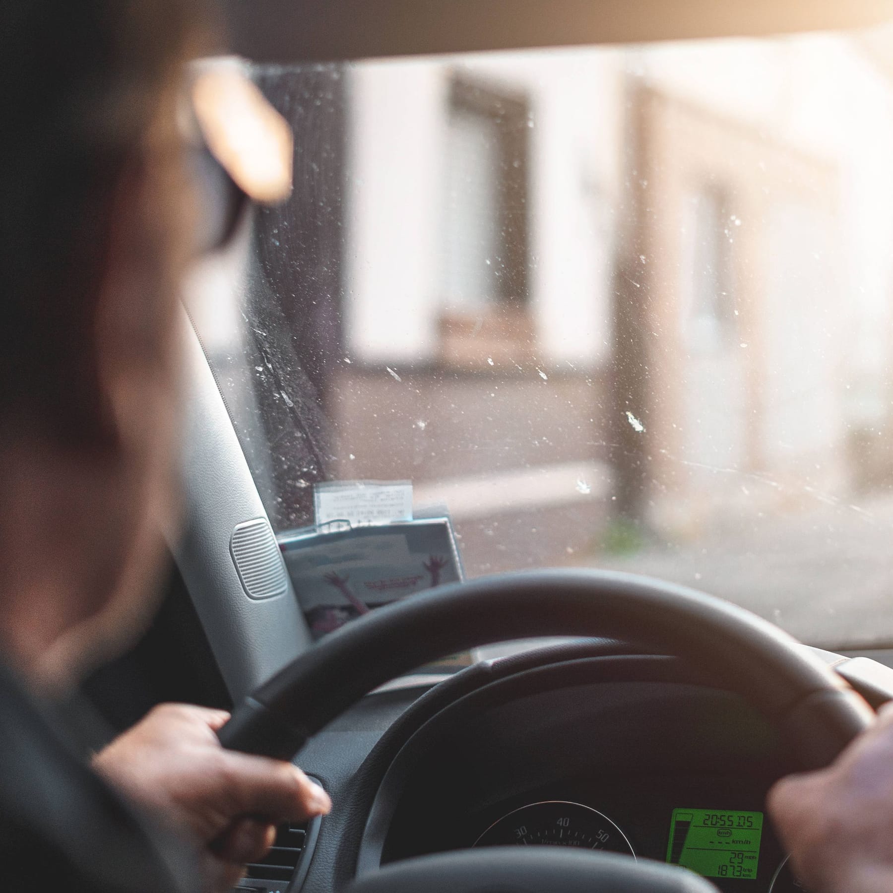 Autofahrer-Wissen: Das hilft gegen Feuchtigkeit im Auto