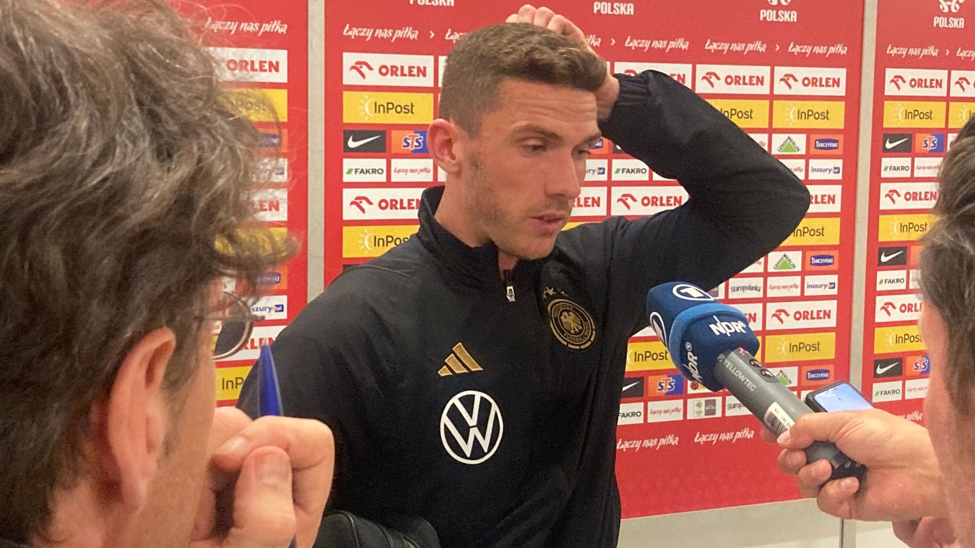 Robin Gosens: Der Nationalspieler fand nach Abpfiff in der Mixed Zone deutliche Worte.