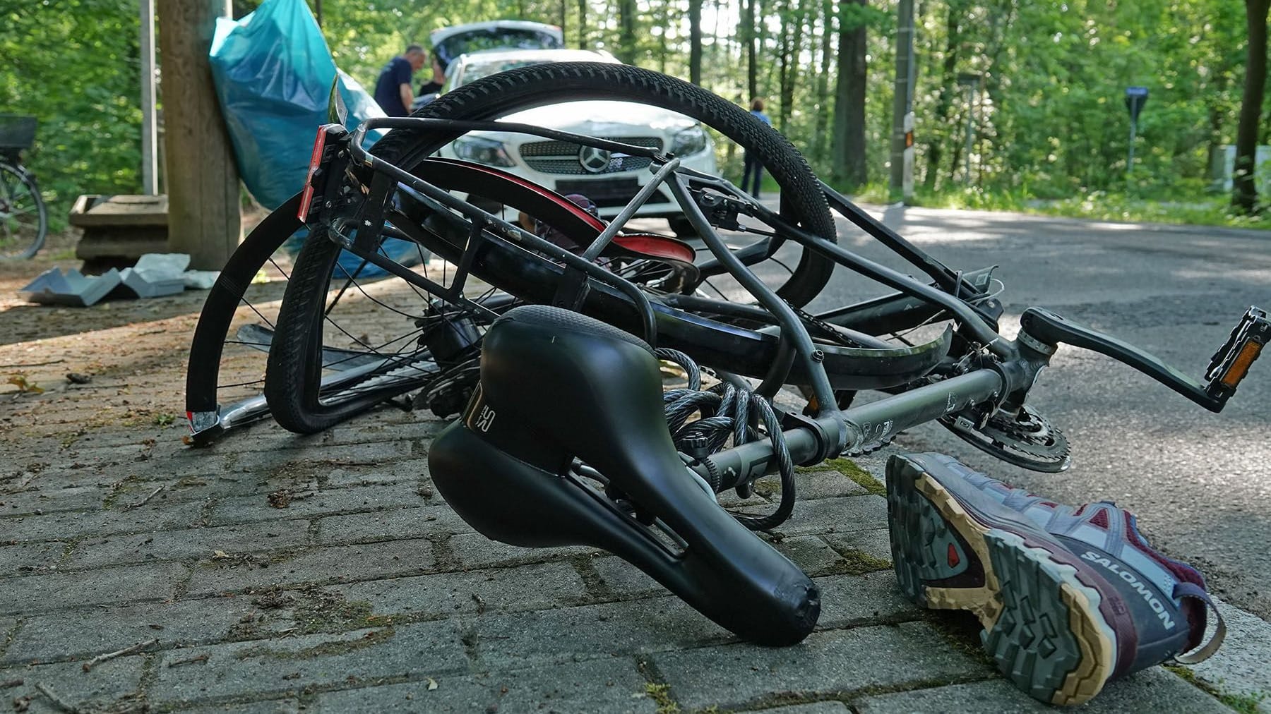 VU Radfahrerin kollidierte mit PKW - 1 Tote