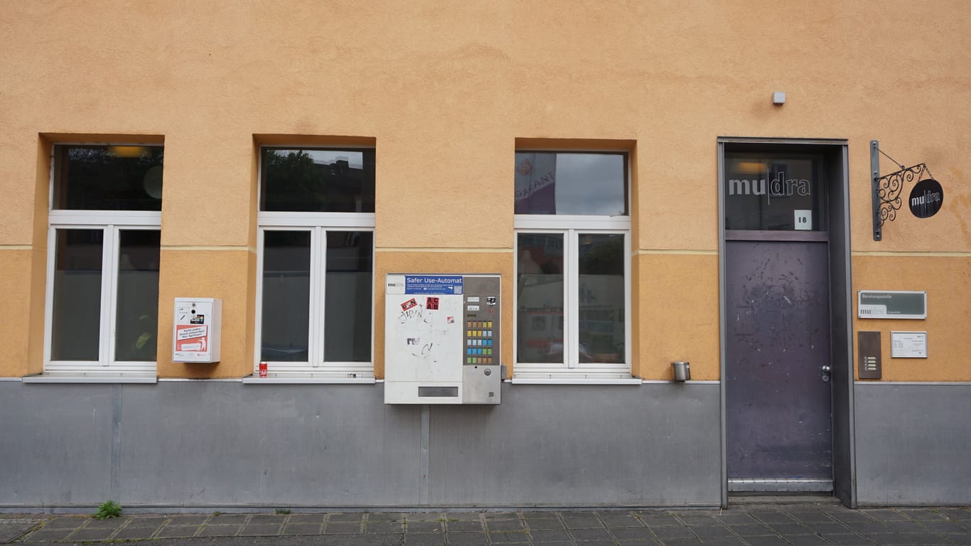 "Safer-Use"-Automaten in Nürnberg.