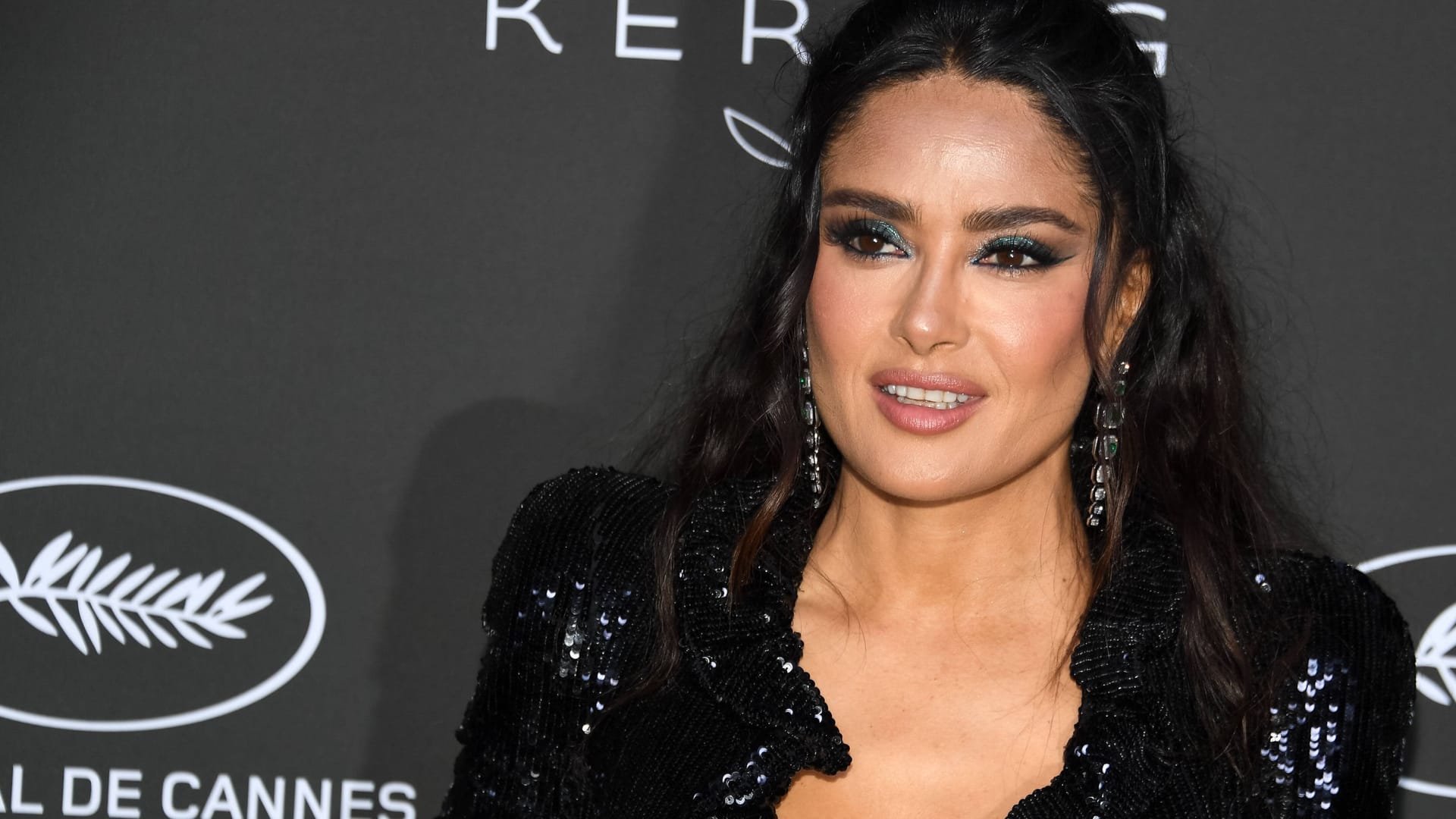 Salma Hayek: Bei Instagram folgen der Schauspielerin mehr als 25 Millionen Menschen.