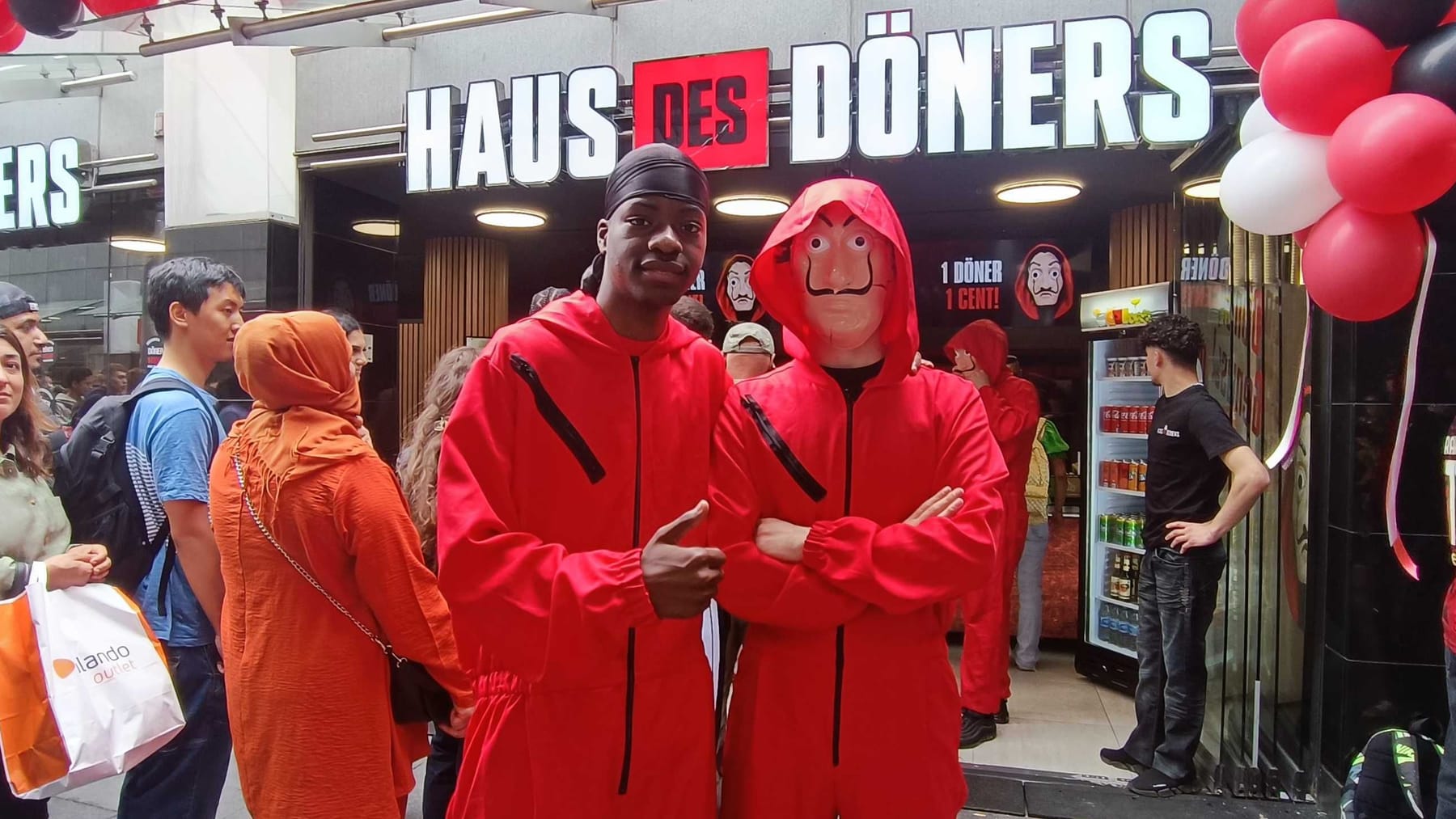 Netflix Kölner DönerKette "Haus des Döners" muss Namen ändern