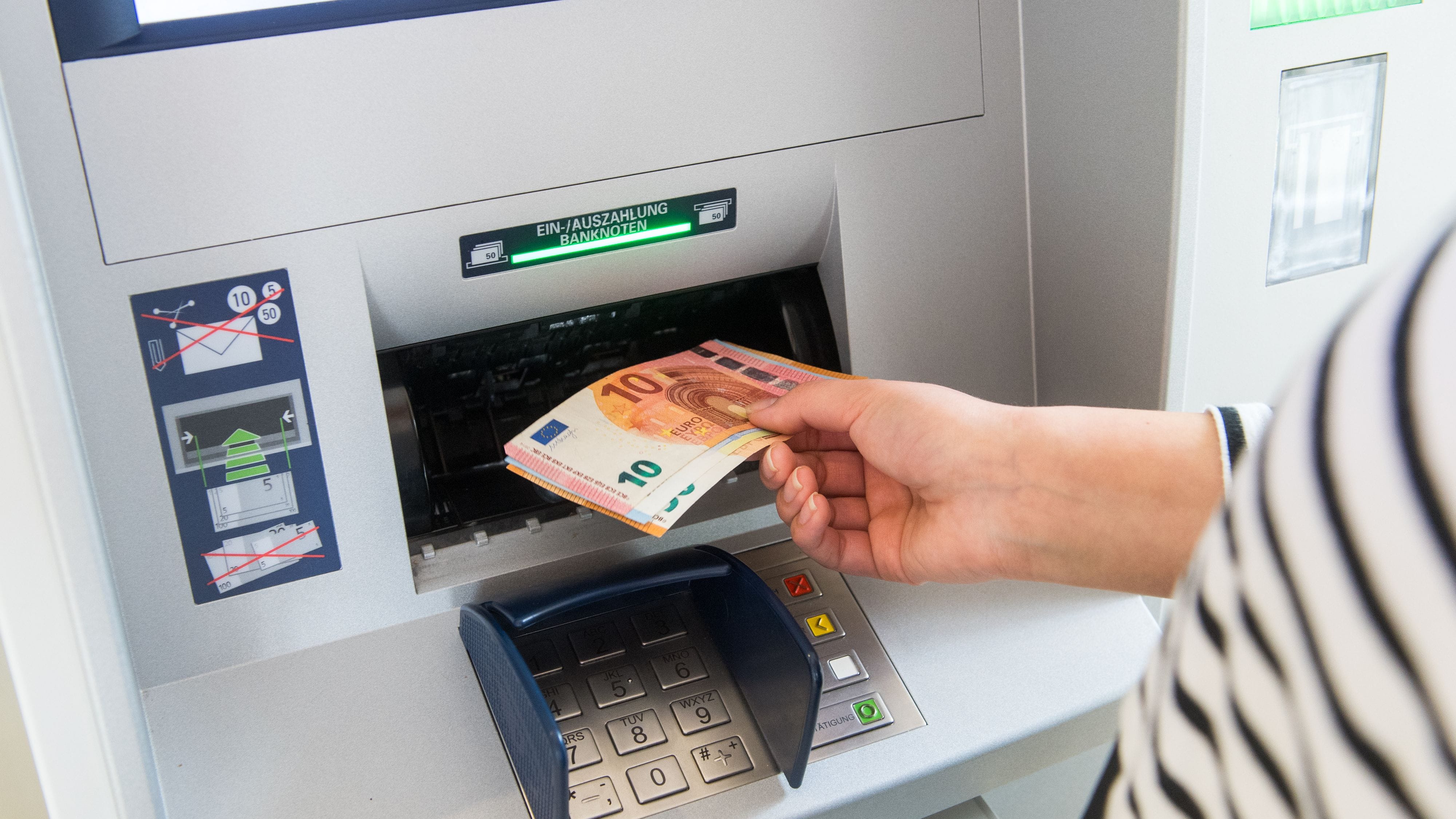 Dispozinsen: Banken verlangen über elf Prozent für Kontoüberziehung