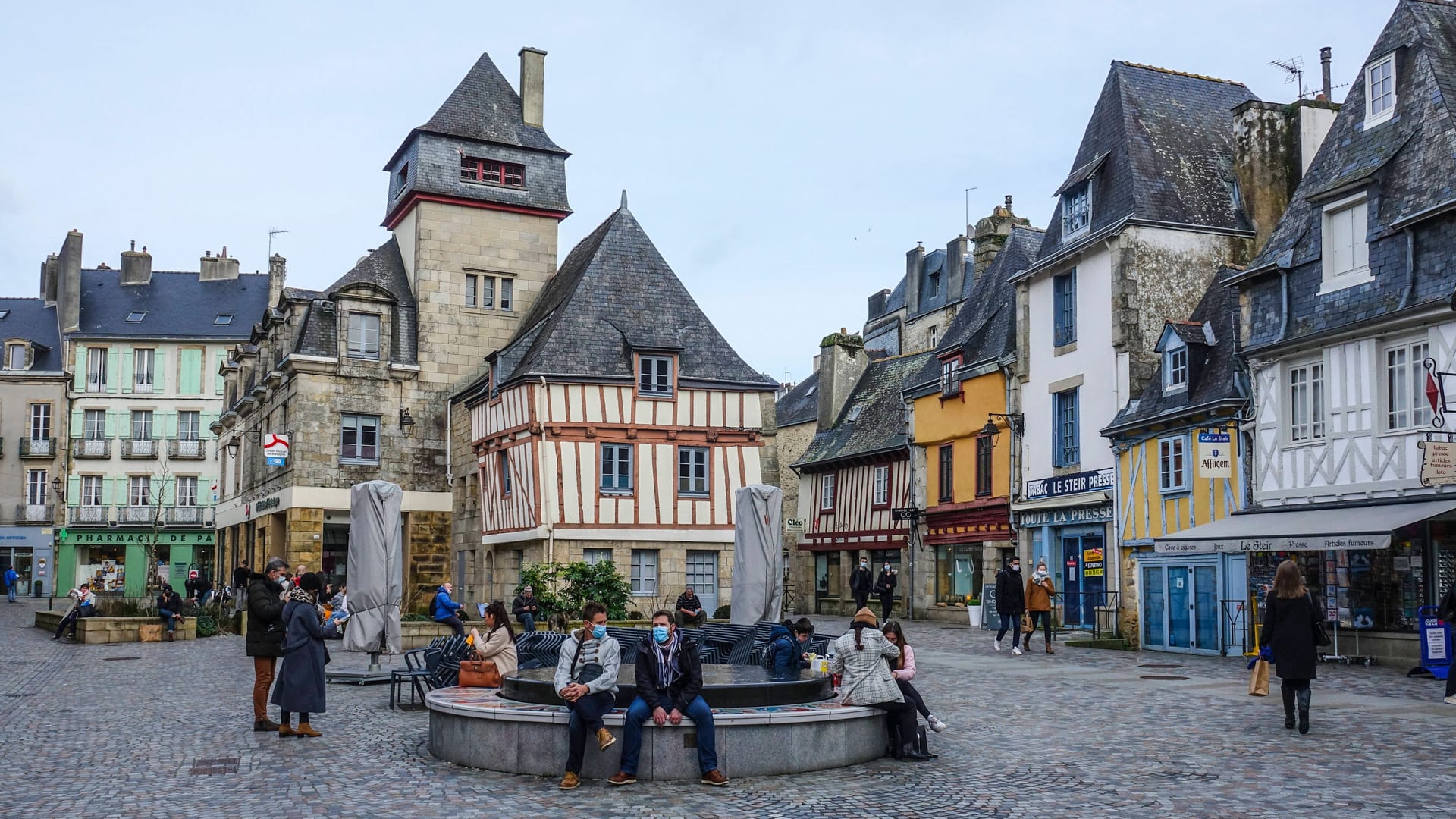 Altstadt von Quimper (Archivbild): Ein Senior hat ein Kind erschossen.