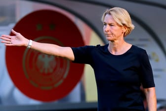 Martina Voss-Tecklenburg: Die Bundestrainerin will mit Deutschland den WM-Titel holen.