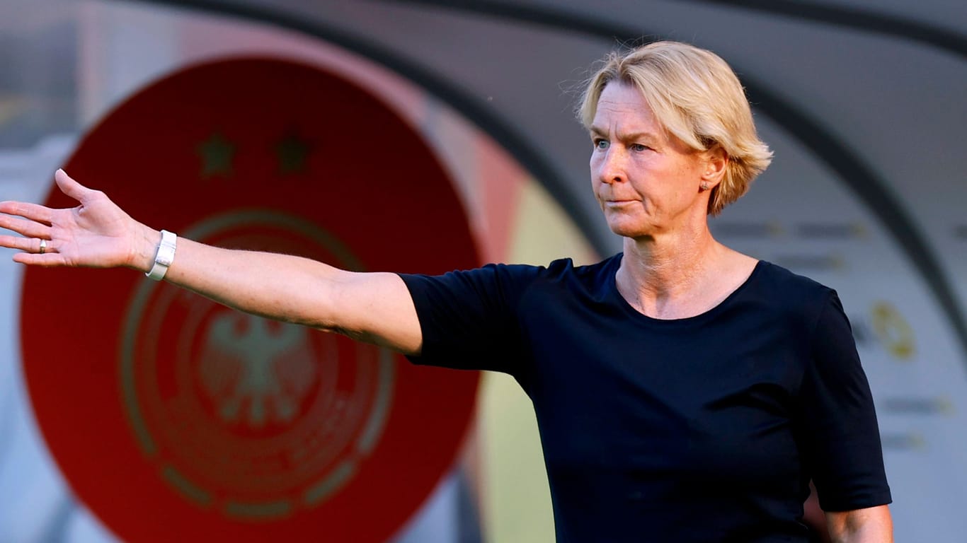 Martina Voss-Tecklenburg: Die Bundestrainerin will mit Deutschland den WM-Titel holen.