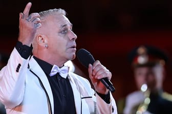 Till Lindemann bei einem Auftritt in Moskau 2021 (Archivbild).
