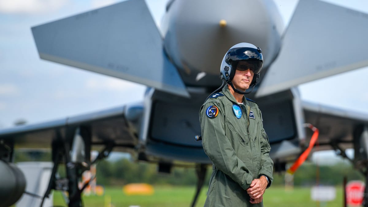 "Air Defender": Bundeswehr-Kampfpilot Bespricht Schwierigkeiten Beim ...