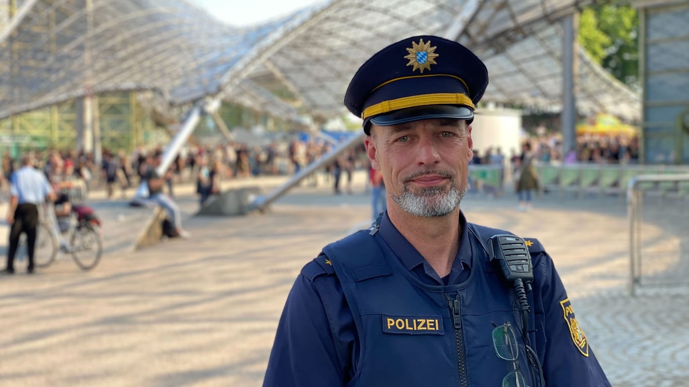 Thomas Nölle, Polizeidirektor und Einsatzleiter vor Ort in München