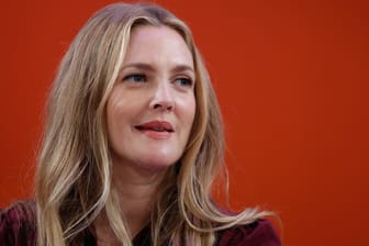 Drew Barrymore: Die 48-Jährige hat ein "sehr schwieriges" Verhältnis zu ihrer Mutter.