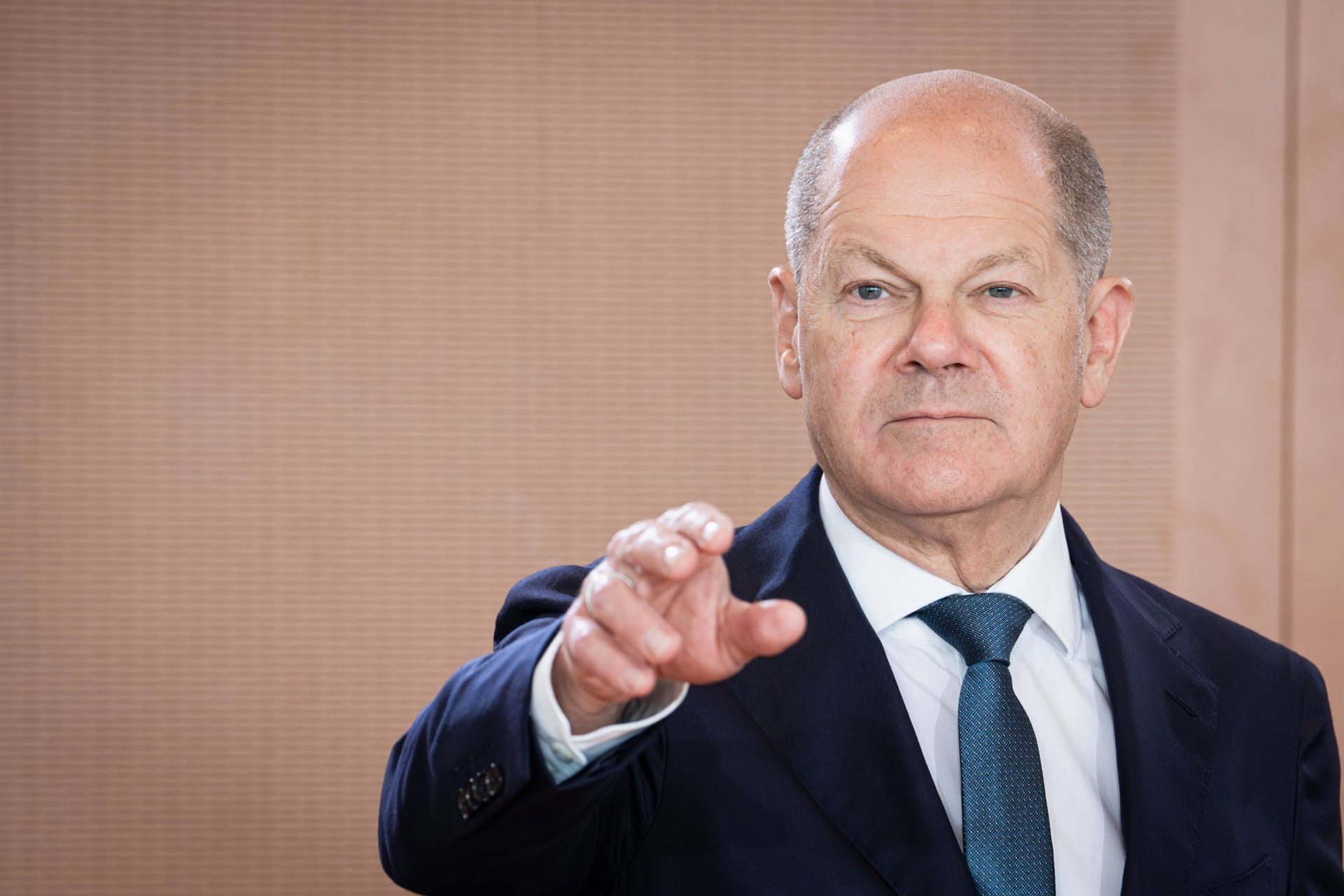 Bundeskanzler Olaf Scholz (Archivbild): Der Sozialdemokrat regt sich nicht dauernd auf und spricht selten Machtworte.