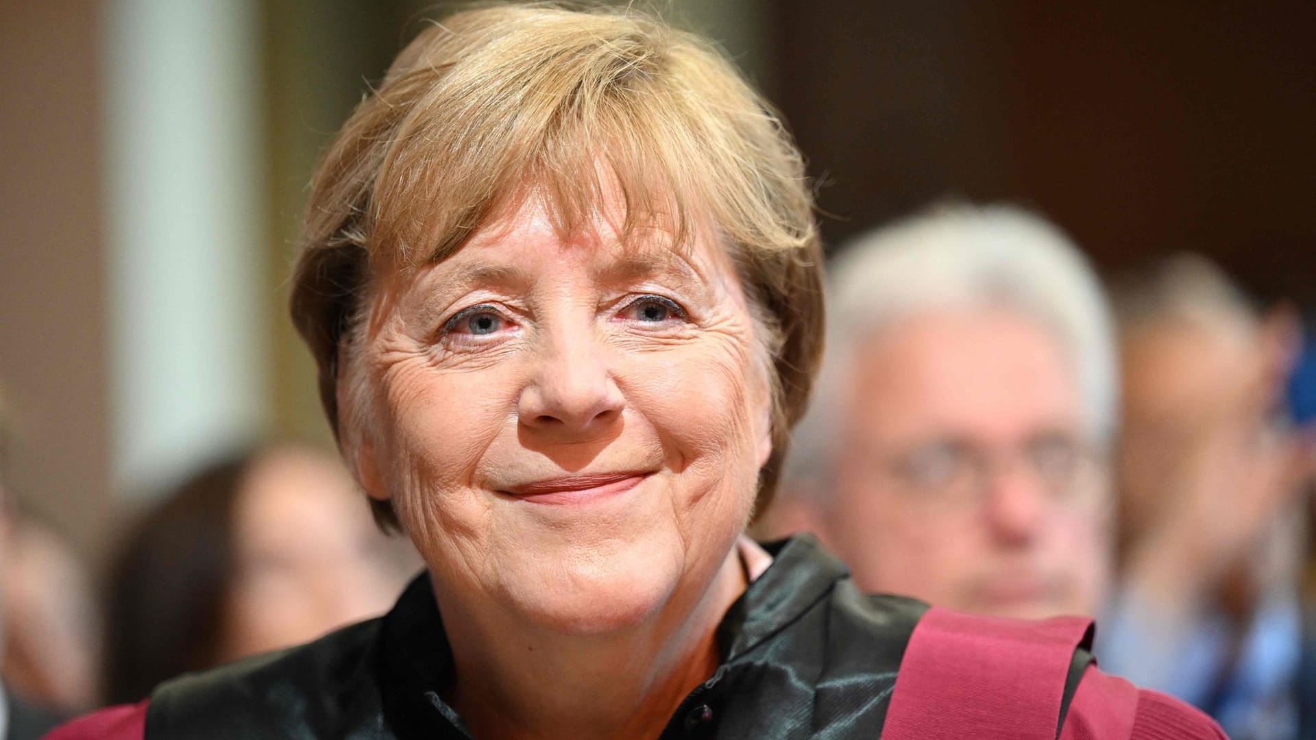 Angela Merkel: Die Ex-Bundeskanzlerin erhält die Ehrendoktorwürde von der Pariser Hochschule Sciences Po. Angela Merkel: Die Ex-Bundeskanzlerin erhält die Ehrendoktorwürde von der Pariser Hochschule Sciences Po.