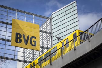 Berliner Verkehrsbetriebe (Archivbild): Die BVG hatte sich kurzzeitig öffentlich gegen die AfD positioniert.