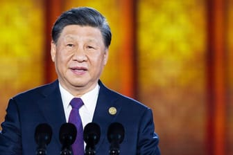 Xi Jinping (Archivbild): China soll eine Geheimdiensteinheit auf Kuba aufgebaut haben.