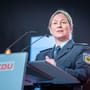 Claudia Pechstein: Rede in Polizeiuniform auf CDU-Konvent sorgt für Aufruhr