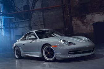 Zweiter Frühling: Dieser 911, Baujahr 1998, wurde von Porsche aufwendig restauriert – und hat jetzt einen VIP-Besitzer.