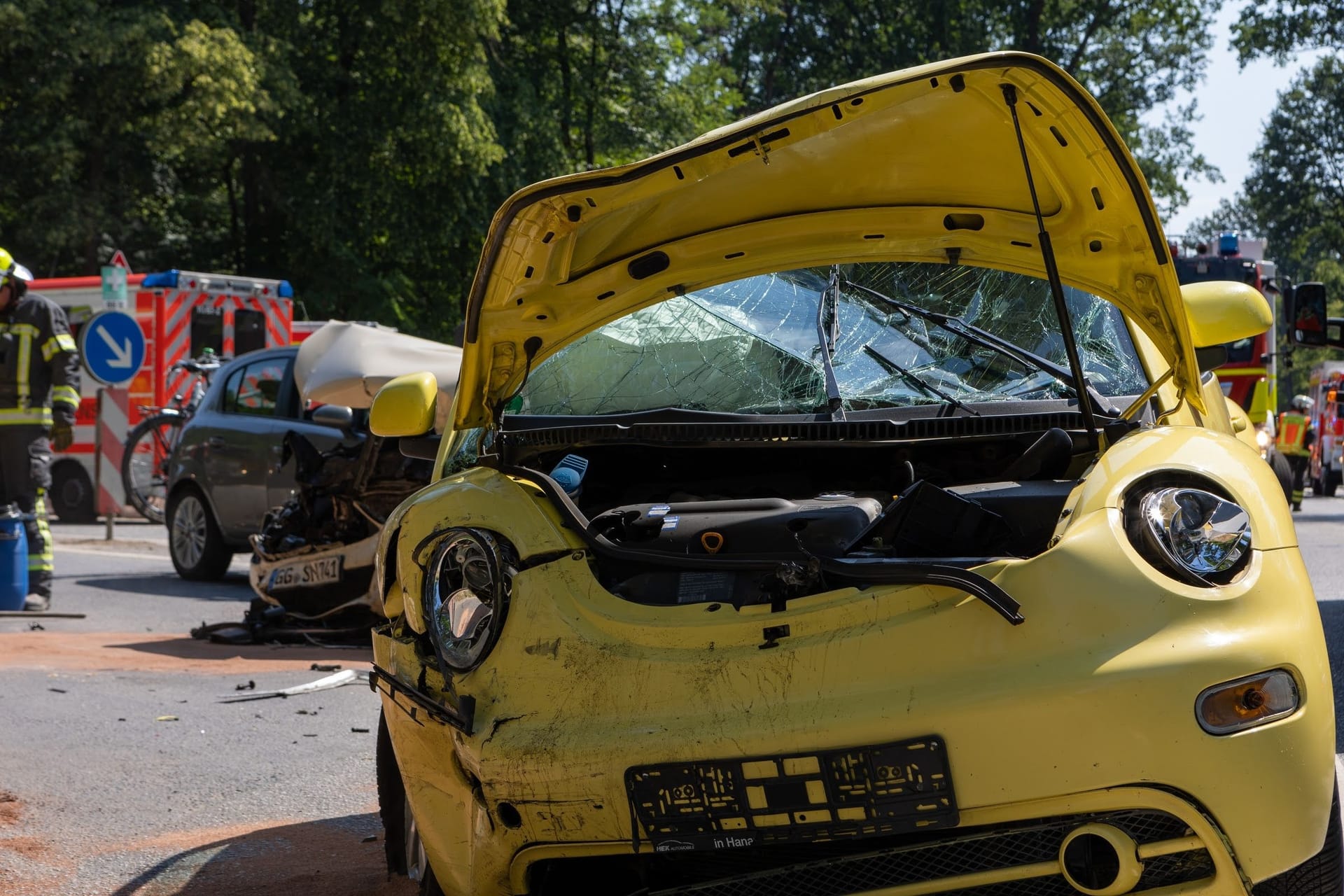 Unfall am Waldsee: Neben mehreren Rettungswagen war auch ein Rettungshubschrauber im Einsatz.