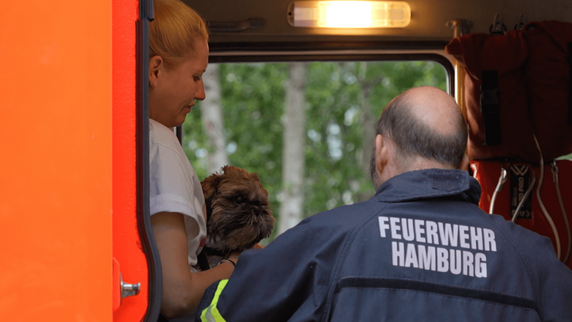 Der Hund konnte vor dem Feuer gerettet werden.
