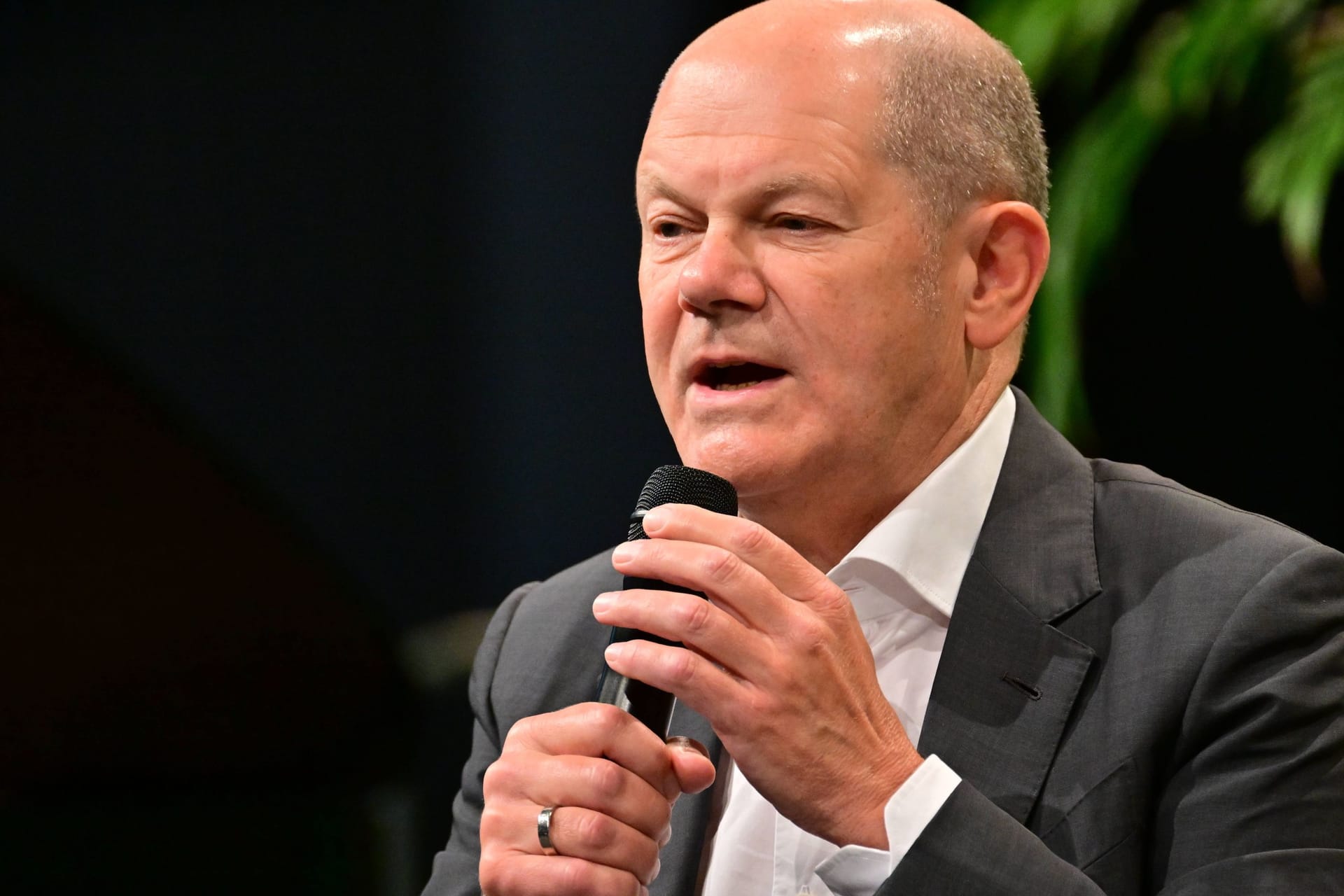 Olaf Scholz auf dem Evangelischen Kirchentag: Für eine Aussage zur Migrationspolitik erntete er scharfe Kritik.