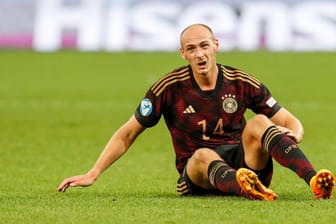 Henning Matriciani: Der Schalker Verteidiger flog mit der U21 bei der EM schon nach der Vorrunde raus.