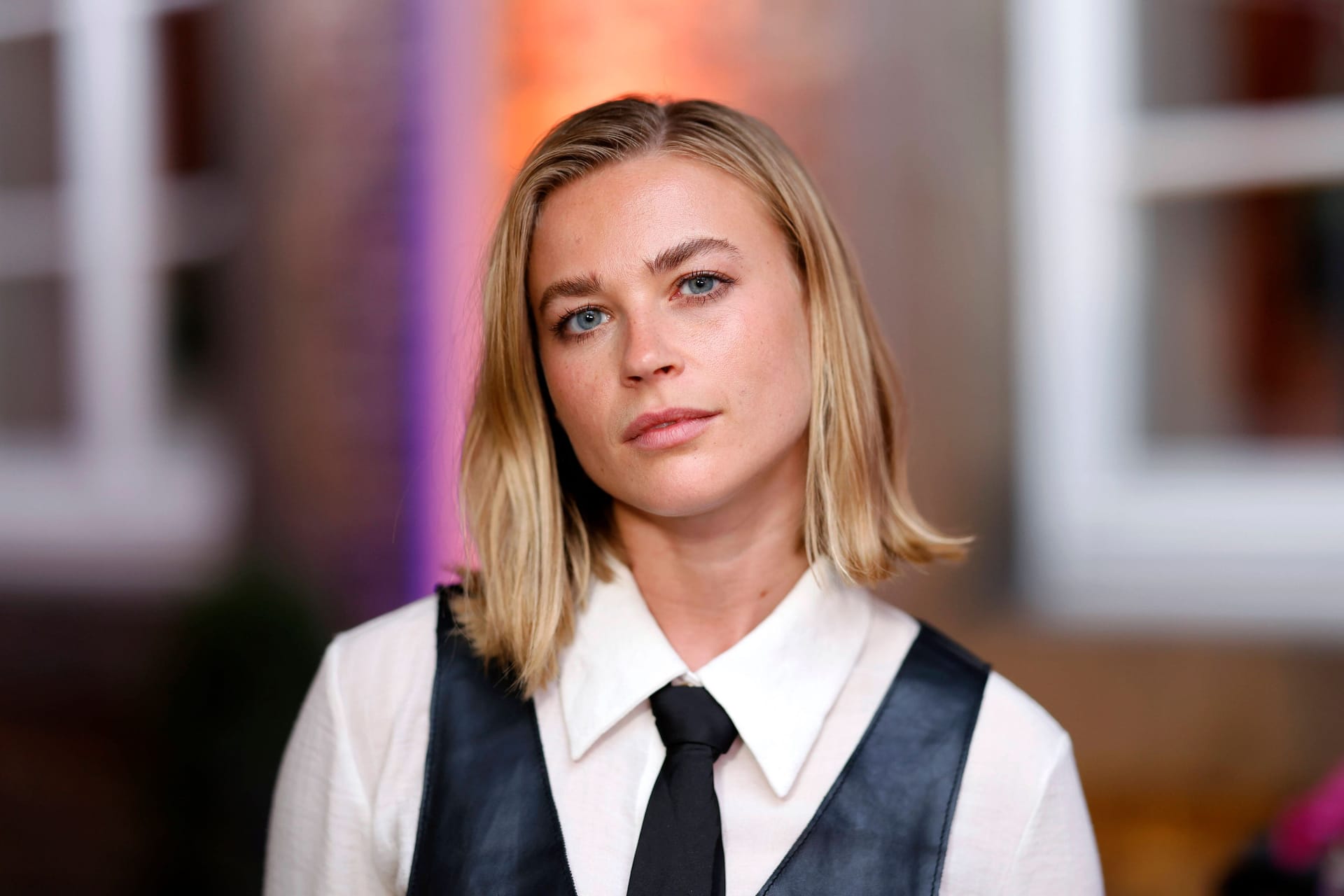 Schauspielerin Jeanne Goursaud: Der Netflix-Star lebt ab sofort in Köln.