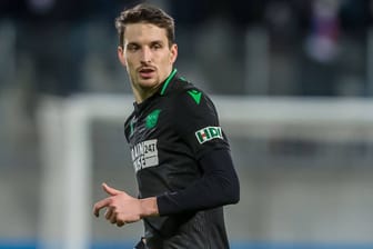 Sebastian Stolze: Der Profi wechselt von Hannover 96 zum Absteiger SV Sandhausen.