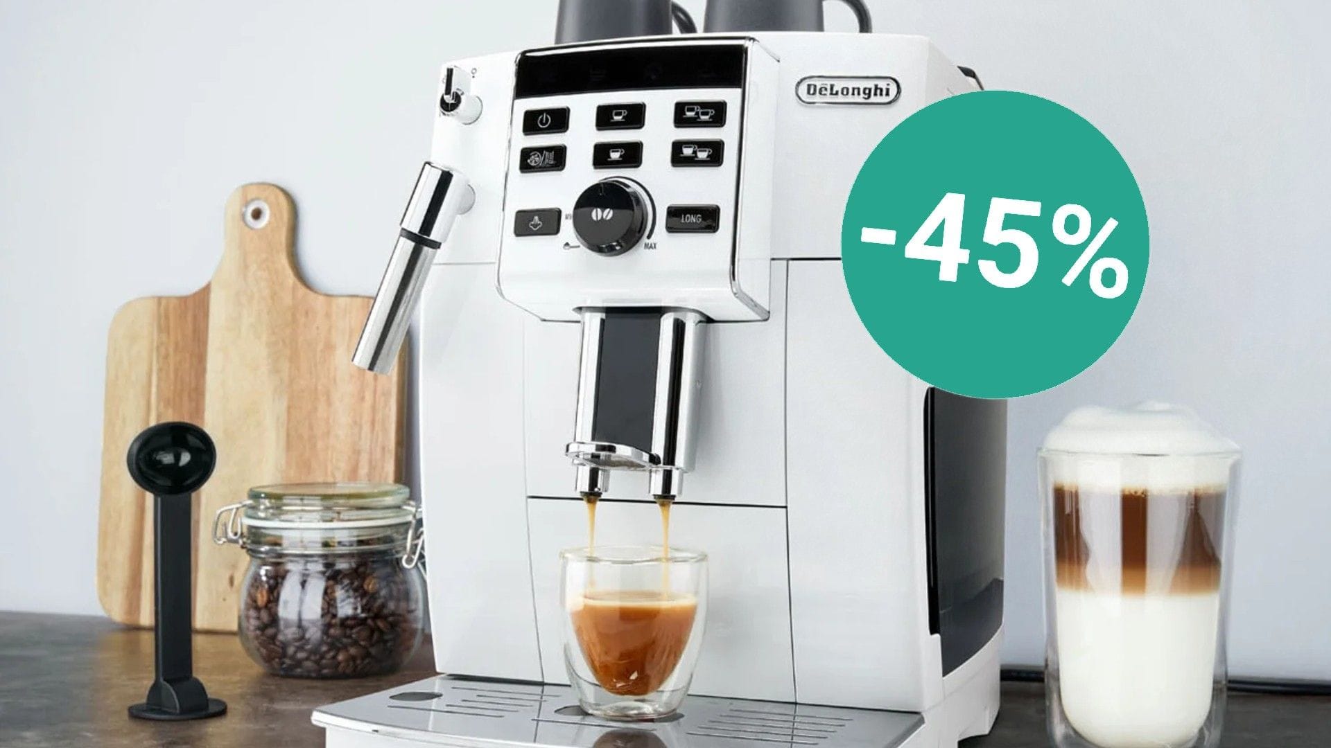 Bei Lidl ist heute ein Kaffeevollautomat von De'Longhi radikal reduziert im Angebot.