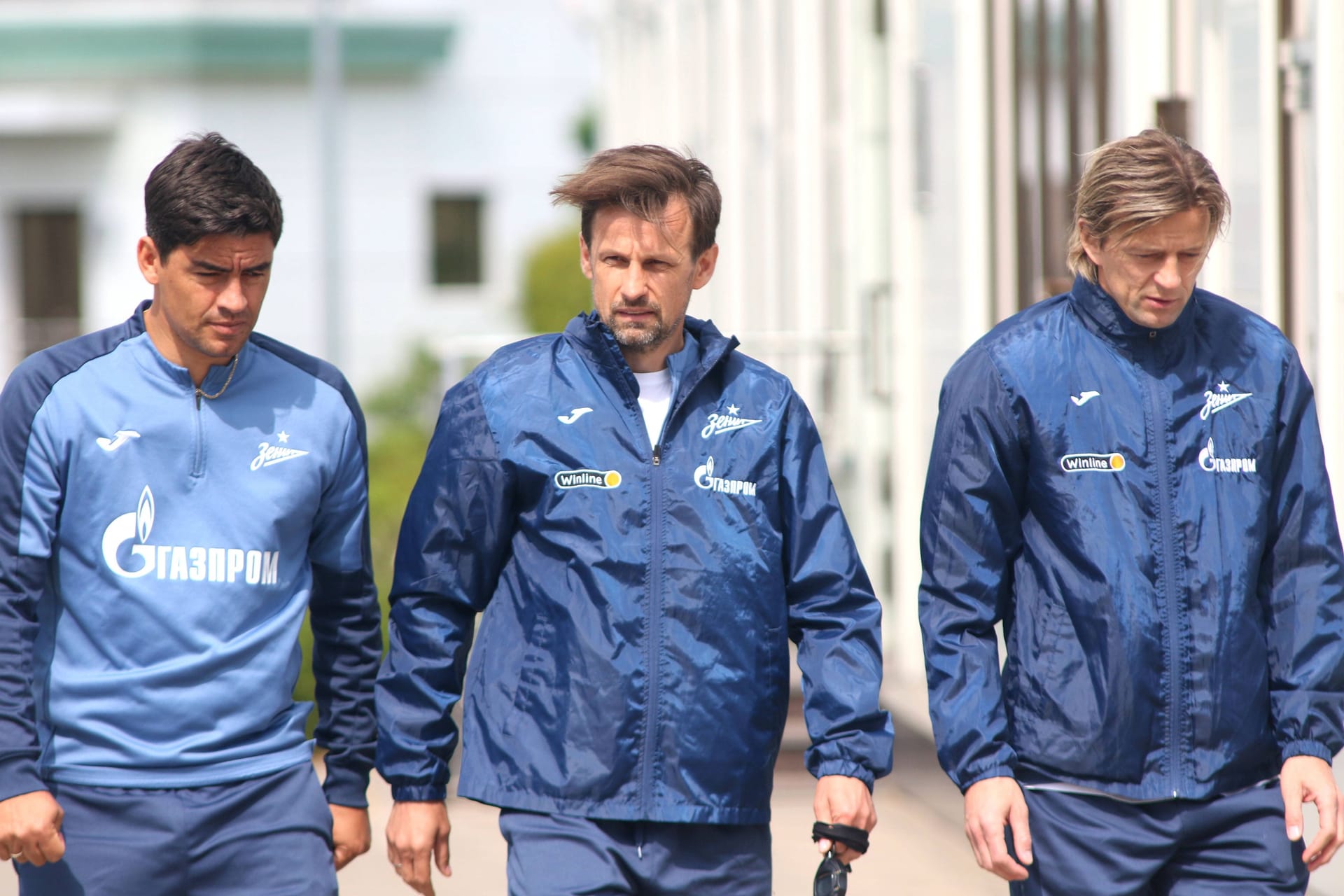 William de Oliveira, Sergei Semak und Anatoliy Tymoschtschuk (v. l. n. r.): Sie bilden das Trainerteam in Petersburg.