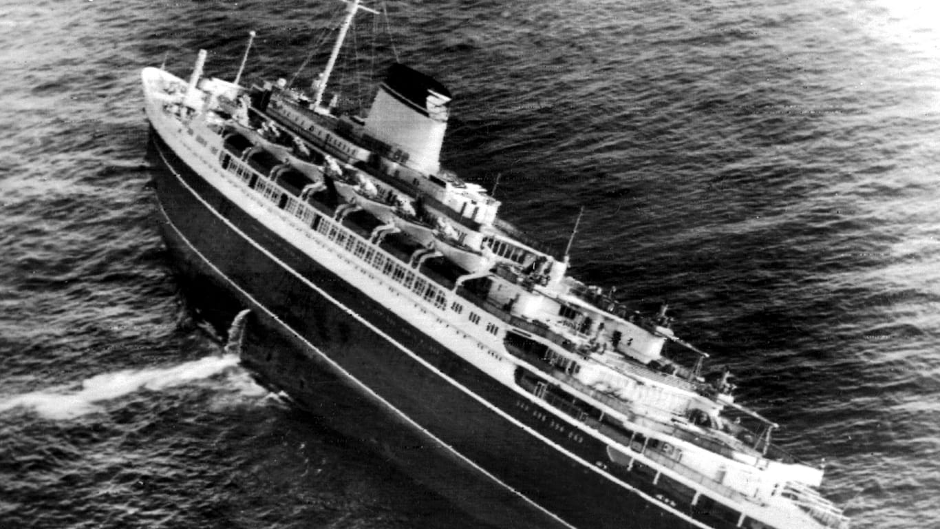 26.07.1956: Als die "Andrea Doria" in den Fluten versank