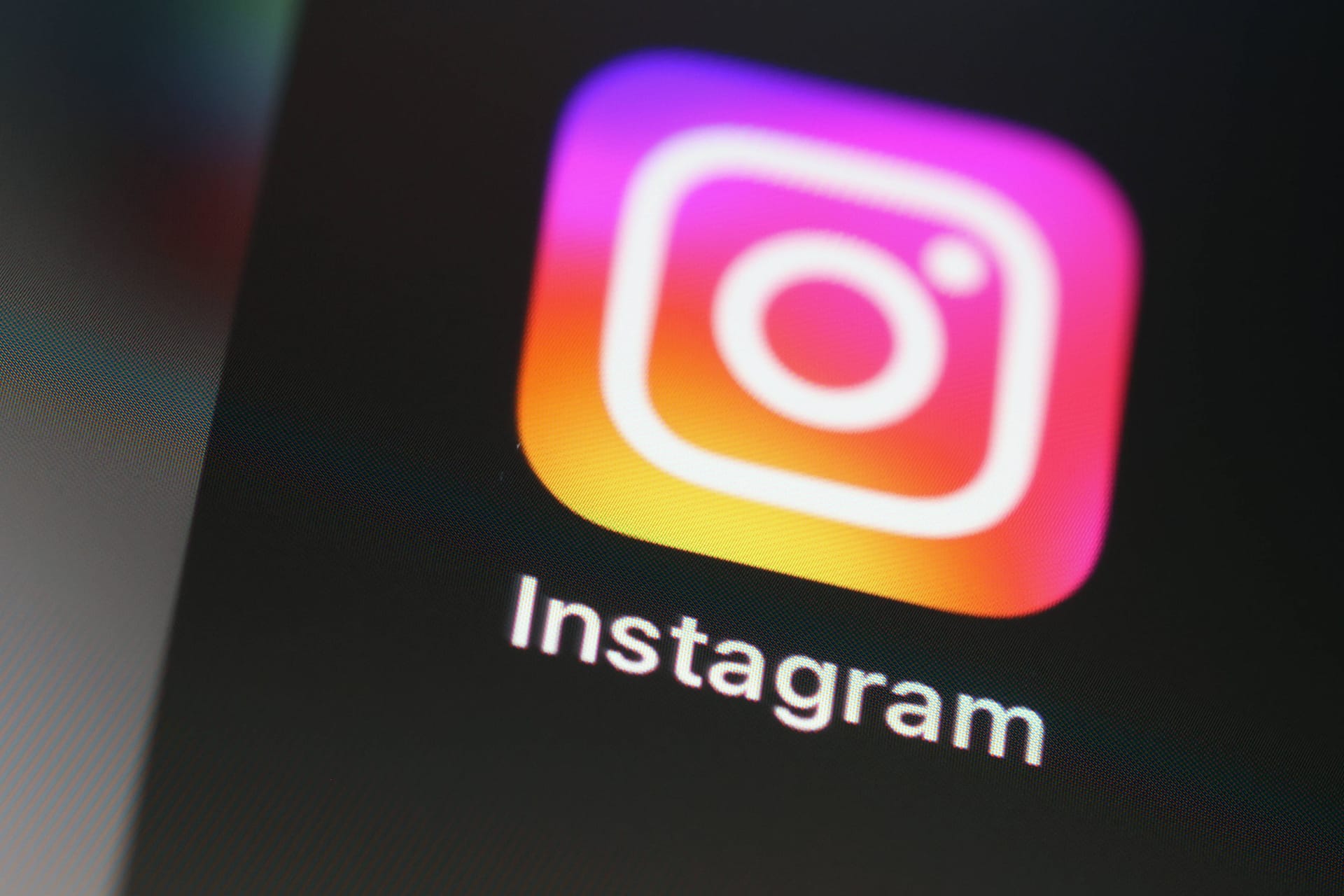 Instagram App: Die Plattform ist in der Türkei für unbestimmte Zeit gesperrt.