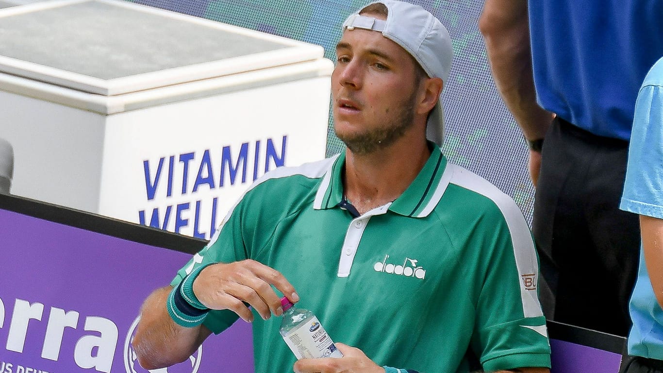 Jan-Lennard Struff beim Turnier in Halle: Der 33-Jährige muss für Wimbledon passen.