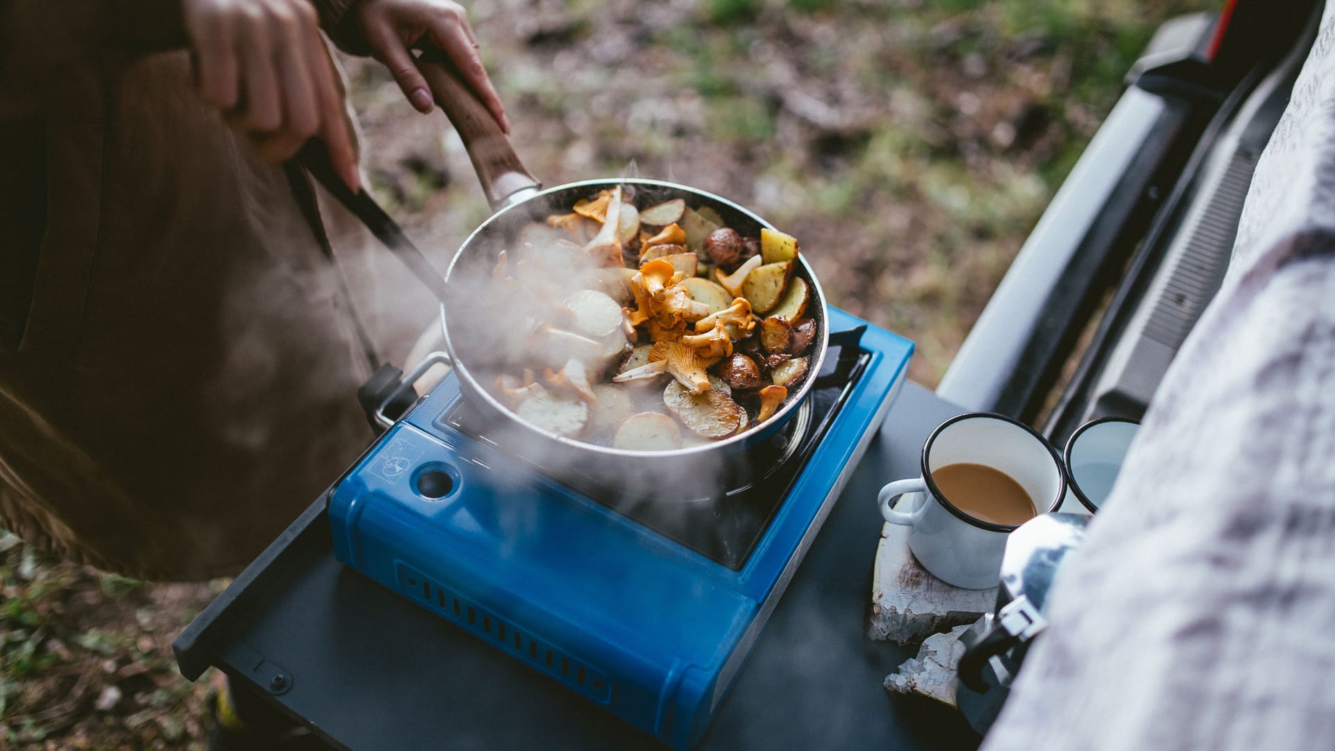 Die besten Campingkocher für unterwegs: So haben Sie Ihre Multifunktionsküche immer dabei.