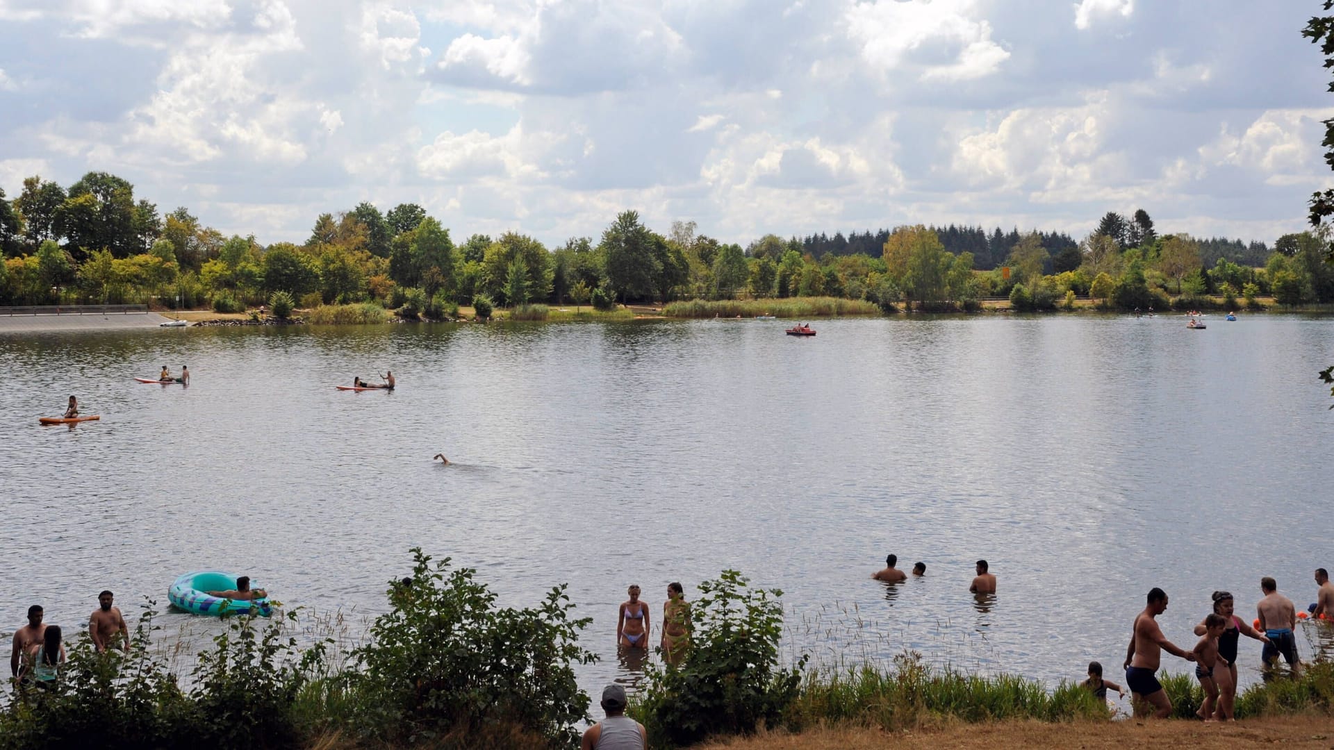 Losheimer Stausee (Archivbild): Für einen Jungen kam jede Hilfe zu spät.