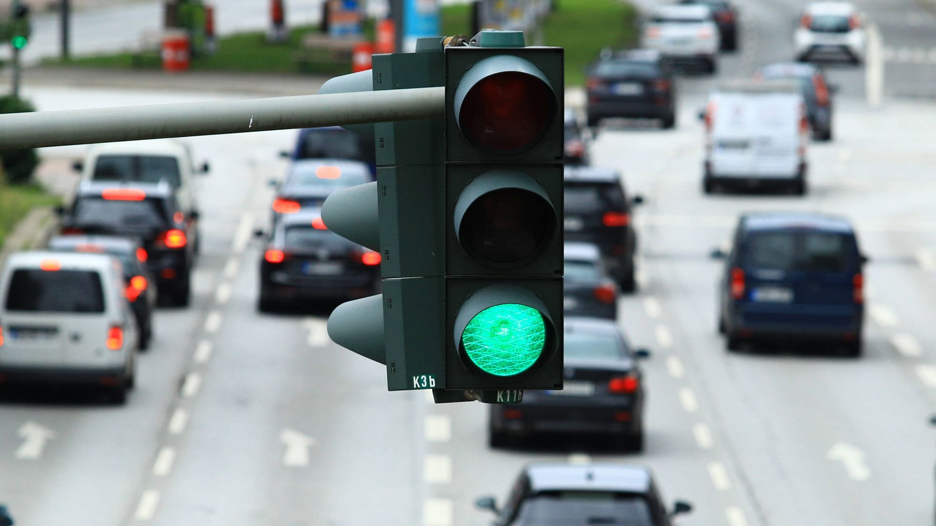 Nicht nur auf der Straße: Grün bedeutet freie Fahrt. Aber warum?